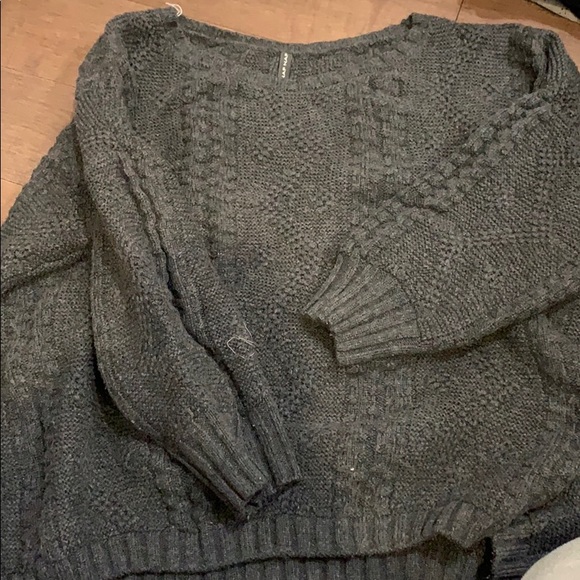 Bundle of clothes for women - Picture 9 of 10